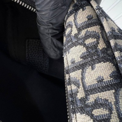 Dior 8 Bag With Strap