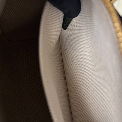 Louis Vuitton Keepall Bandouliere 25