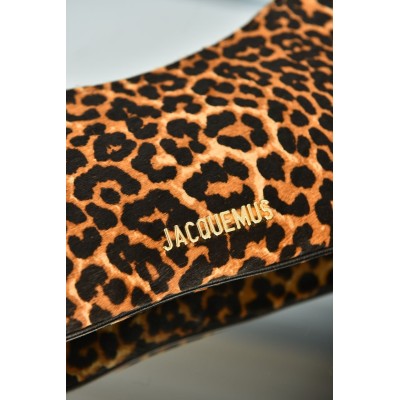 Jacquemus The Bisou Perle