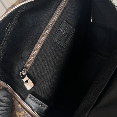 Louis Vuitton Avenue Backpack
