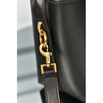 Saint Laurent Le 37 Small in Shiny Leather