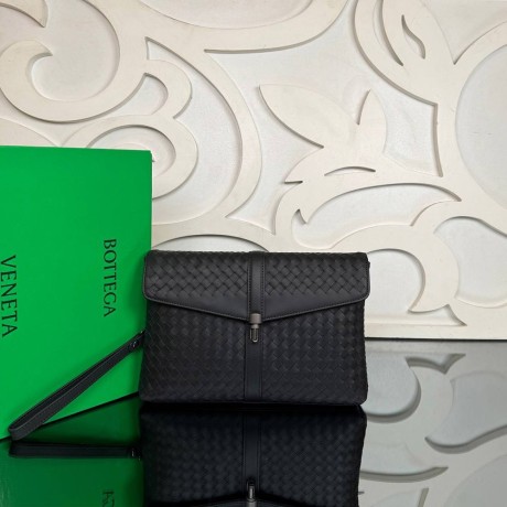 Bottega Veneta Messenger Clutch