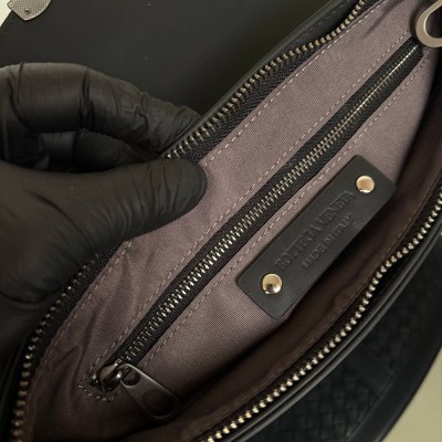 Bottega Veneta Messenger Clutch