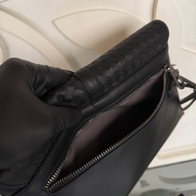 Bottega Veneta Messenger Clutch