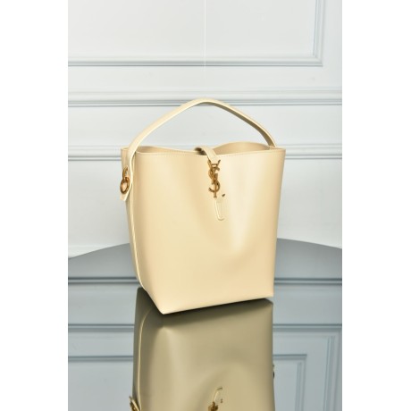 Saint Laurent Le 37 in Shiny Leather