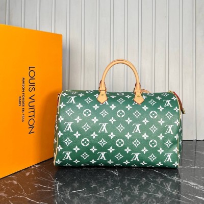 Louis Vuitton Speedy Bandouliere 40