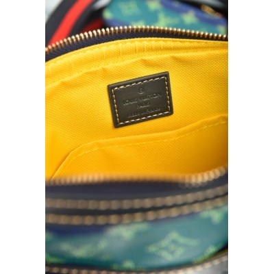 Louis Vuitton Trio Messenger