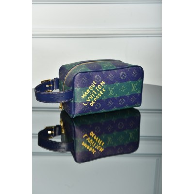 Louis Vuitton Locker Dopp Kit
