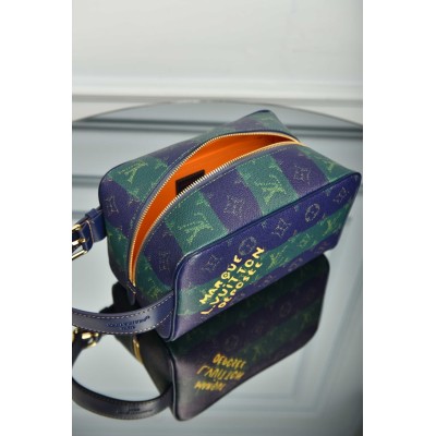 Louis Vuitton Locker Dopp Kit