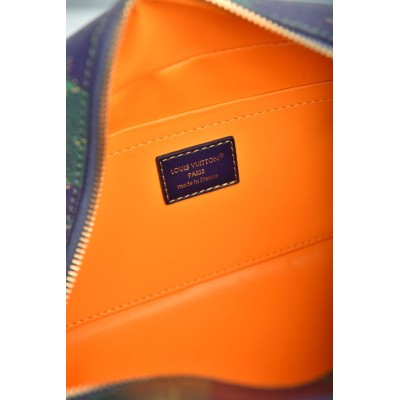 Louis Vuitton Locker Dopp Kit