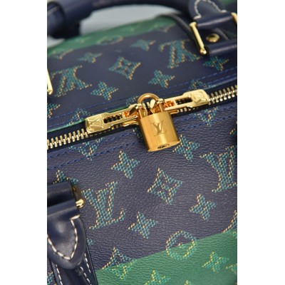 Louis Vuitton Keepall Bandouliere 50
