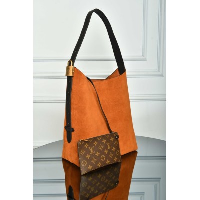 Louis Vuitton Low Key Hobo MM