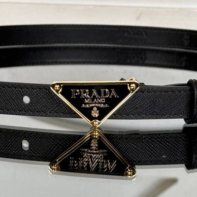 Prada Women Leather Kemer