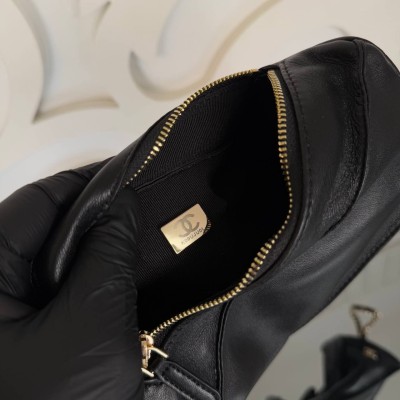 Chanel Tassel Mini Chain Shoulder Bag