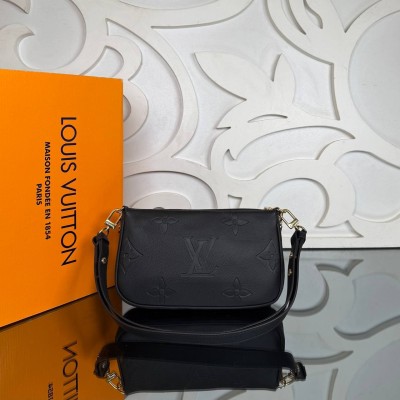 Louis Vuitton Multi Pochette Accessoires