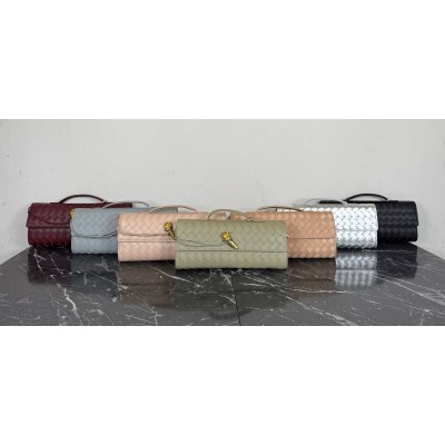 Bottega Veneta Long Clutch Andiamo