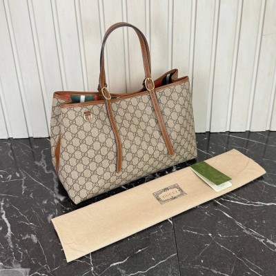 Gucci GG Emblem Large Tote Bag