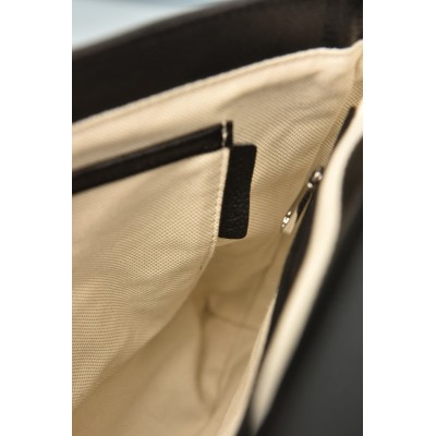 Gucci GG Jumbo Medium Crossbody Bag