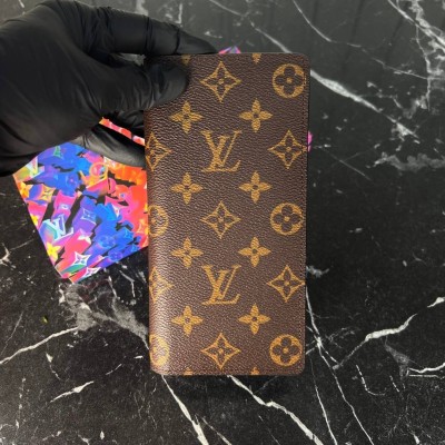 Louis Vuitton Brazza Wallet