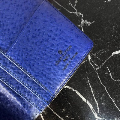 Louis Vuitton Brazza Wallet