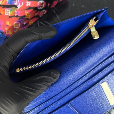 Louis Vuitton Brazza Wallet