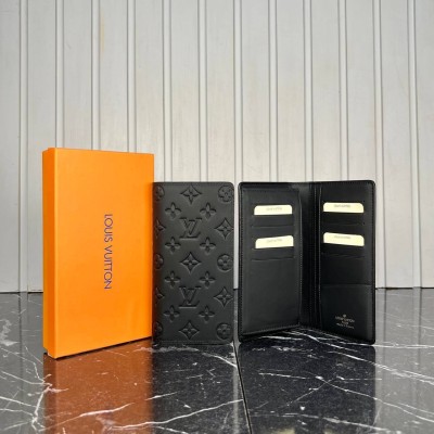 Louis Vuitton Brazza Wallet
