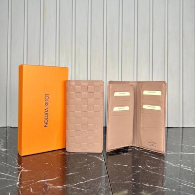 Louis Vuitton Brazza Wallet