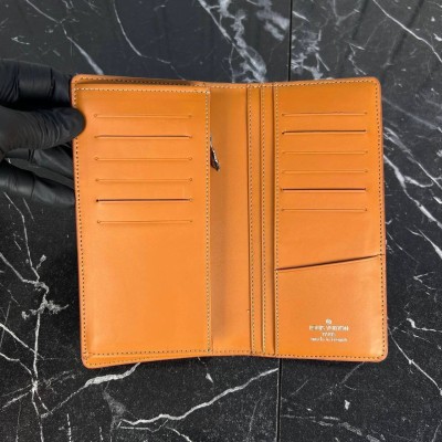 Louis Vuitton Brazza Wallet