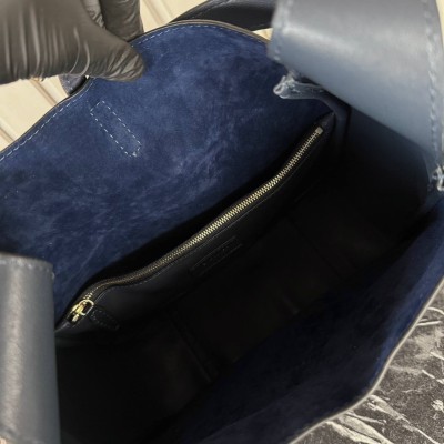 Saint Laurent Le 37 Medium