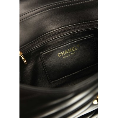 Chanel Leather Bag