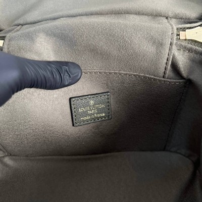 Louis Vuitton Nice BB