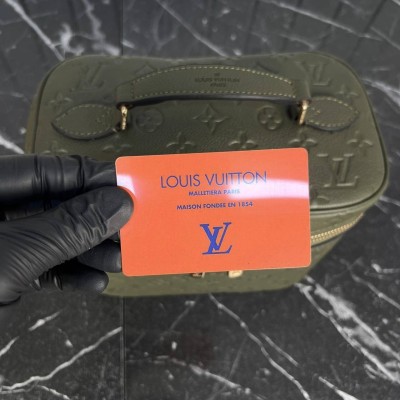 Louis Vuitton Nice BB