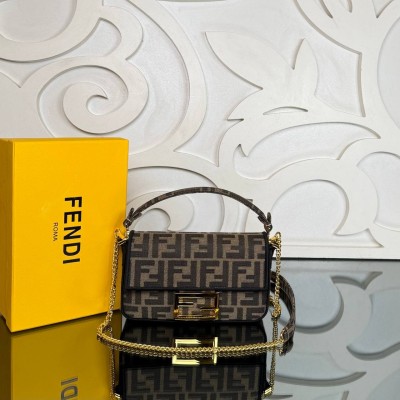 Fendi Baguette Mini