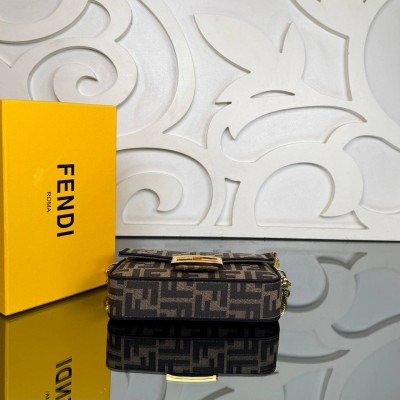 Fendi Baguette Mini