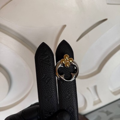 Louis Vuitton Round Reversible Belt