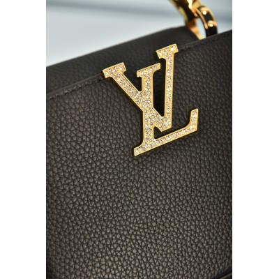 Louis Vuitton Capucines Mini