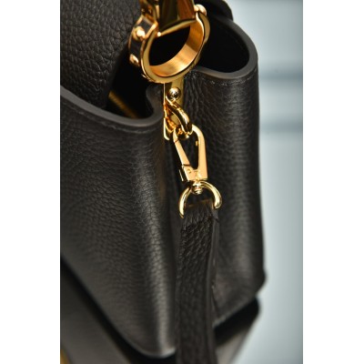 Louis Vuitton Capucines Mini