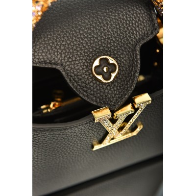 Louis Vuitton Capucines Mini