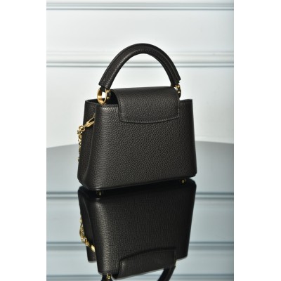 Louis Vuitton Capucines Mini