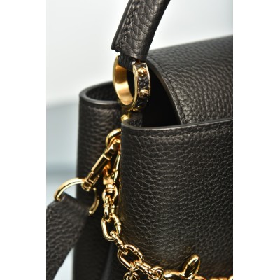 Louis Vuitton Capucines Mini