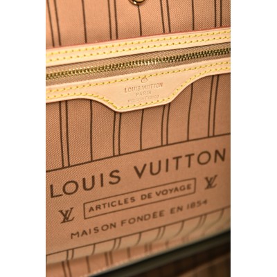 Louis Vuitton Neverfull Bandoulière Inside Out MM