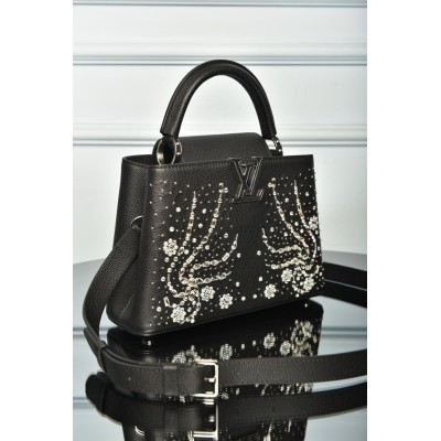 Louis Vuitton Capucines BB