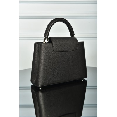 Louis Vuitton Capucines BB