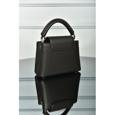 Louis Vuitton Capucines Mini