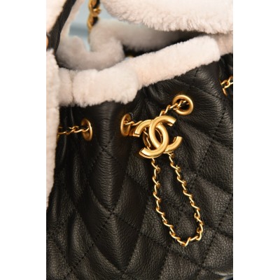 Chanel 25 Small Handbag