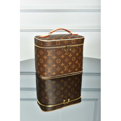 Louis Vuitton Nice BB