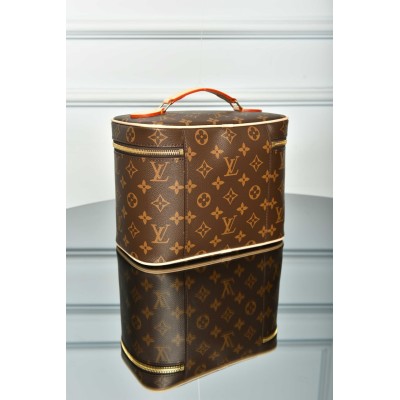 Louis Vuitton Nice BB