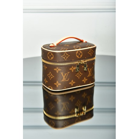 Louis Vuitton Nice Nano