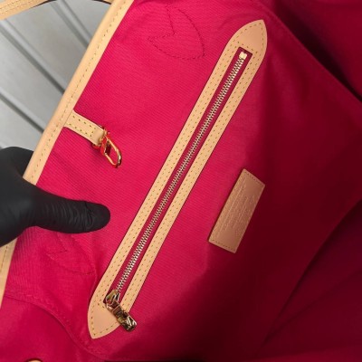 Louis Vuitton LV x TM Neverfull MM