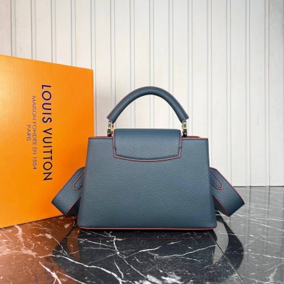 Louis Vuitton Capucines BB